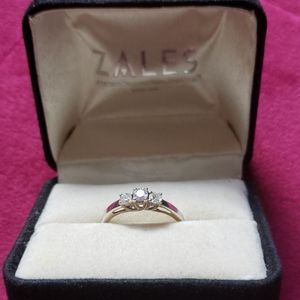 1/4 ct diamond 3 stone band